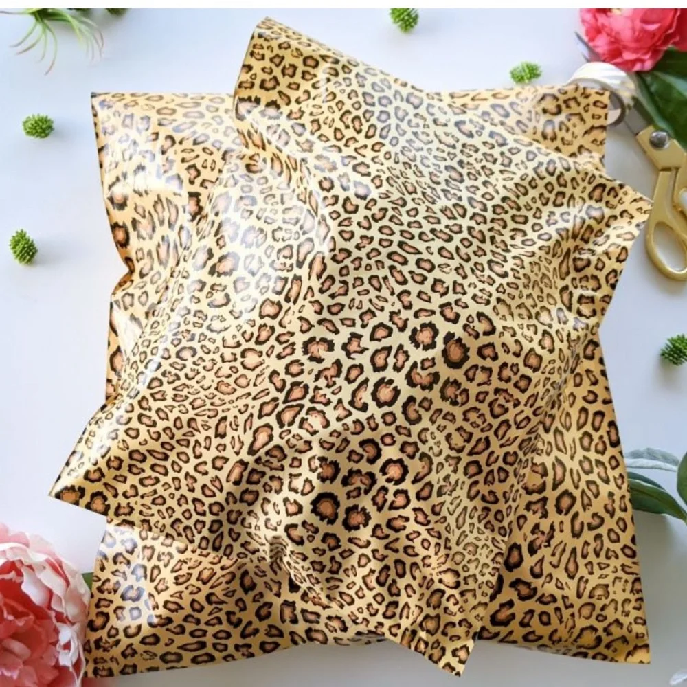 LAST SET! FALL LEOPARD🐆 20 Designer print Poly Mailers - Picture 3 of 3